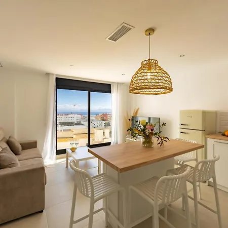 Centric, Amazing Views, Garage And Fibre Wifi *