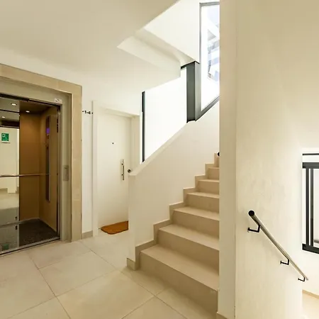 Apartment Centric, Amazing Views, Garage And Fibre Wifi Tarifa