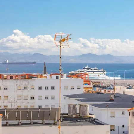 Apartment Centric, Amazing Views, Garage And Fibre Wifi Tarifa